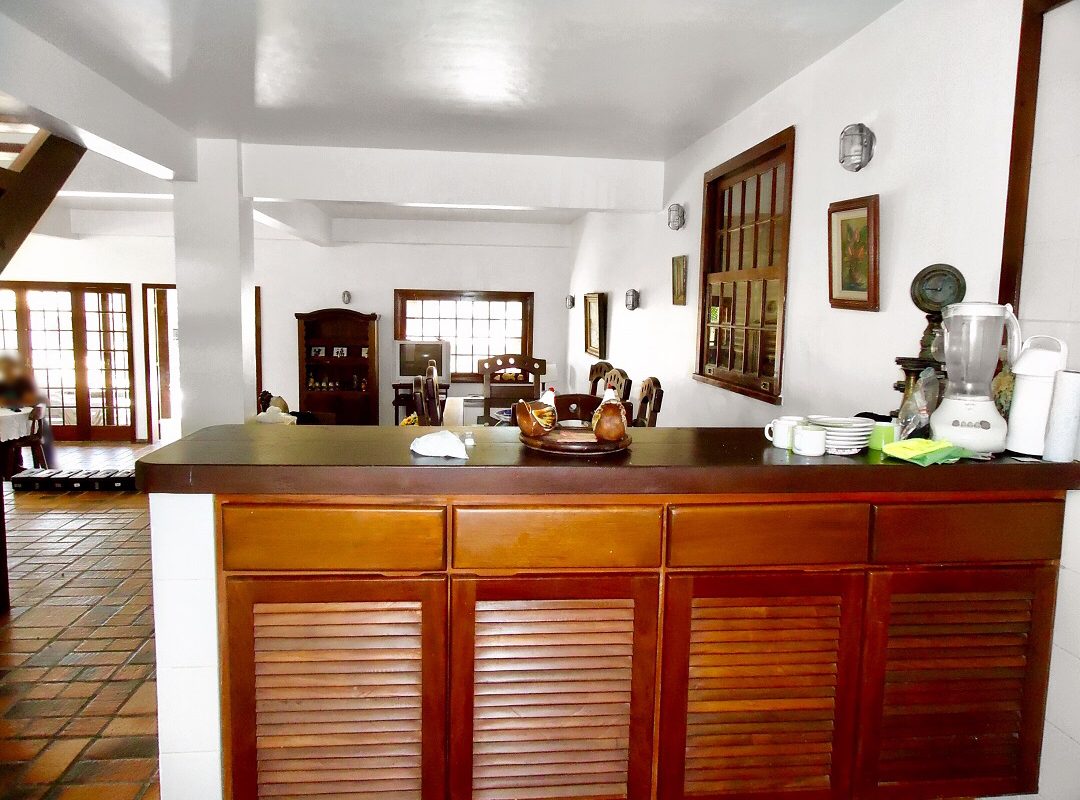 Casa de Condomínio em Búzios com 4 Quartos à Venda,  por R$ 1.400.000